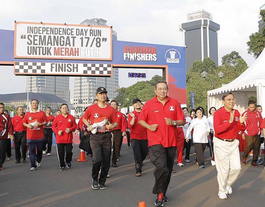 Presiden SBY lepas 45.000 peserta Independence Day Run