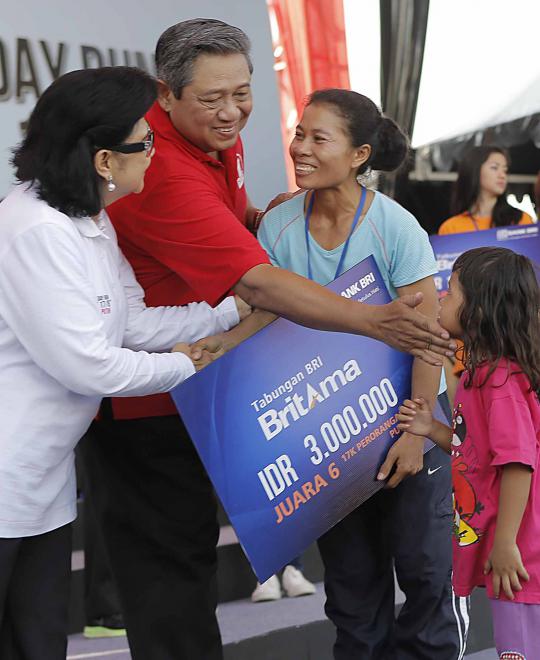 Presiden SBY lepas 45.000 peserta Independence Day Run