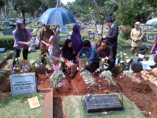 Kisah sedih bayi kembar 5 meninggal semua