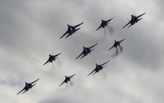 Rusia lelang berbagai pesawat tempur top di dunia