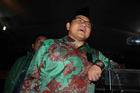 Muhaimin Iskandar main wayang di Harlah PKB ke-15