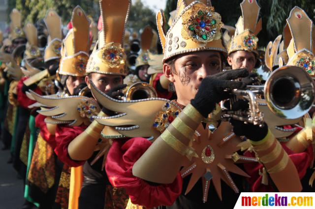 Foto : Jember Fashion Festival turut ramaikan Karnaval 