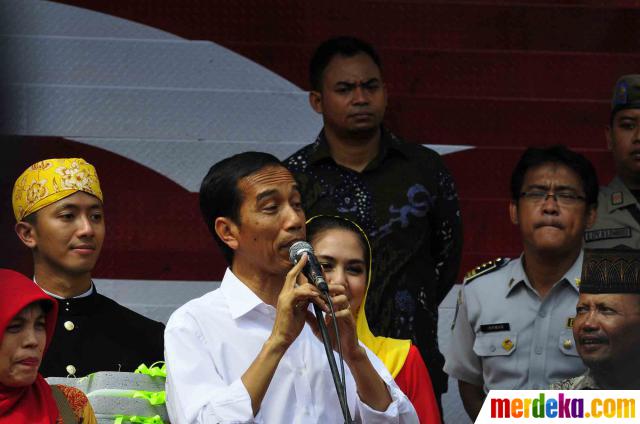 Foto : Usai buka Blok G Tanah Abang, Jokowi langsung 