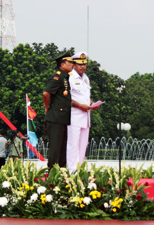 Terima tongkat komando, Jenderal Moeldoko jabat Panglima TNI