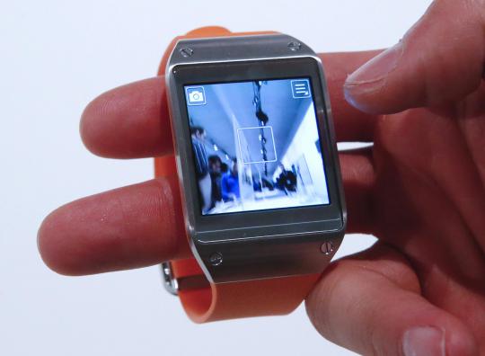 Penampakan sosok Galaxy Gear, jam tangan canggih dari Samsung