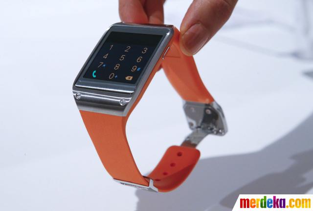 Foto : Penampakan sosok Galaxy Gear, jam tangan canggih