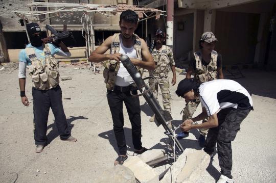 Aneka persenjataan racikan tentara pemberontak Suriah