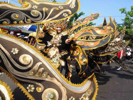 Melihat kemeriahan Banyuwangi Ethno Carnival