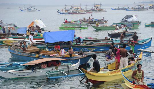 Ribuan warga mengungsi hindari konflik agama di Filipina Selatan