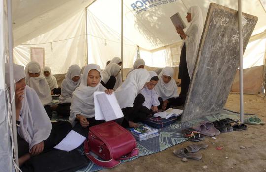 Ketika anak perempuan Afghanistan tersisihkan dari pendidikan