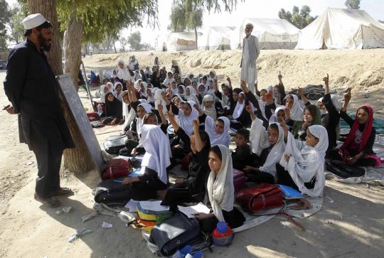 Ketika anak perempuan Afghanistan tersisihkan dari pendidikan