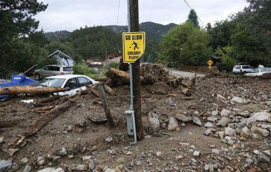 Yang tersisa dari banjir bandang dahsyat di Colorado