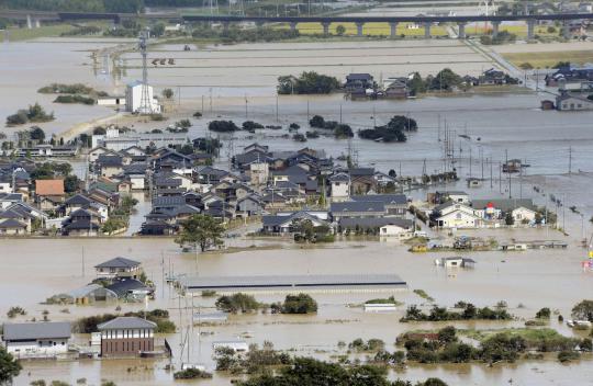 Badai tropis Man-yi rendam ratusan rumah di Jepang