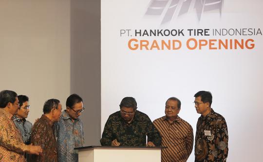 Presiden SBY buka Pabrik Ban Hankook di Cikarang