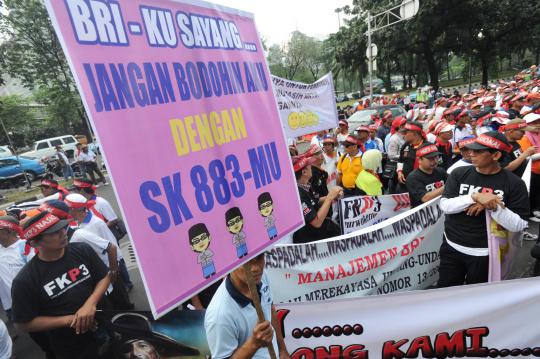 Pensiunan BRI se-Indonesia demo tuntut pesangon