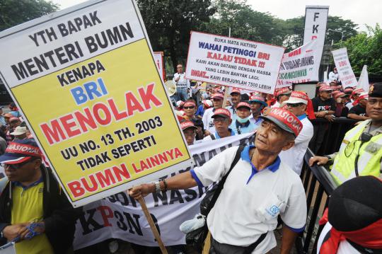 Pensiunan BRI se-Indonesia demo tuntut pesangon