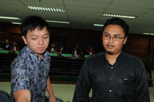Saat Walikota Makassar & anak Luthfi bersaksi di sidang Fathanah
