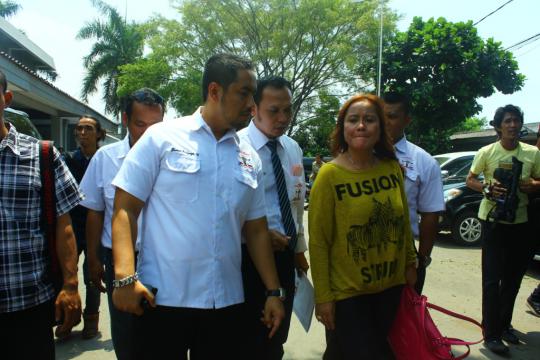 Pihak keluarga dan pengacara kesal, gagal bertemu Vicky di Lapas