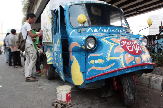 Lestarikan kendaraan Betawi, transportasi bemo dipercantik