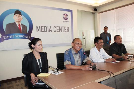 Pramono Edhie Wibowo luncurkan 'Media Center 55'