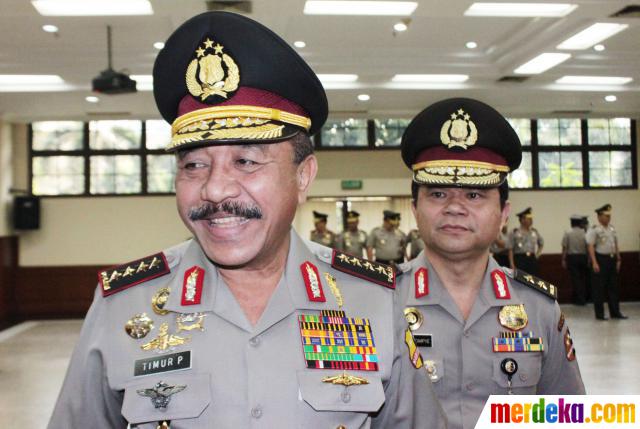 Foto : Kapolri pimpin upacara kenaikan pangkat 17 Perwira Tinggi| merdeka.com