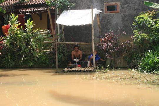 Warga Sukabumi dilanda krisis air bersih