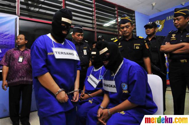 Foto : Penyelundup sabu via kantor Pos ditangkap merdeka.com