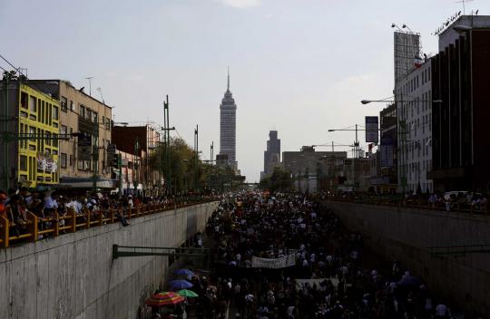 Peringatan hari pembantaian Tlatelolco diwarnai kerusuhan