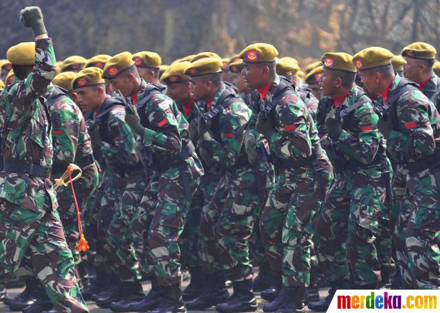 Foto : Presiden SBY pimpin upacara perayaan HUT ke-68 TNI merdeka.com
