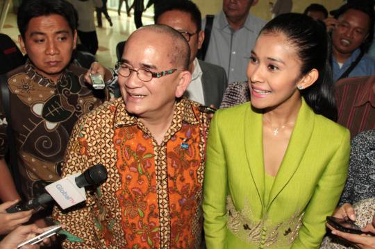 Ruhut ajak Diana Leovita bahas kumpul kebo di Komisi III DPR