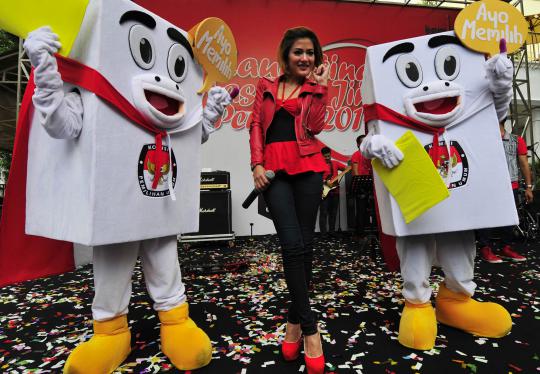 Komedian Jody Super Bejo meriahkan launching maskot Pemilu 2014