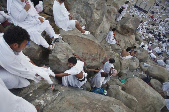 Jutaan umat muslim dunia jalani wukuf di Arafah