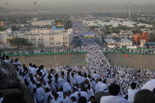 Jutaan umat muslim dunia jalani wukuf di Arafah