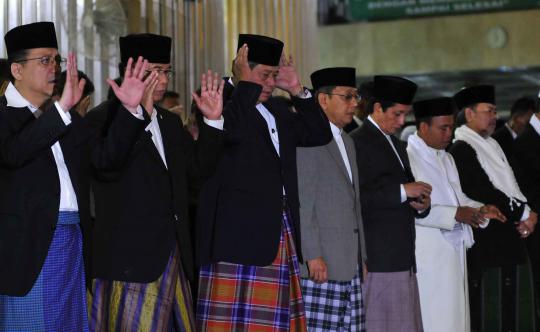 Usai salat Id, SBY kurban sapi seberat 1 ton di Masjid Istiqlal