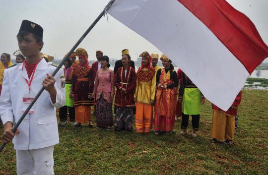 Lahan hijau di Waduk Pluit jadi teater terbuka