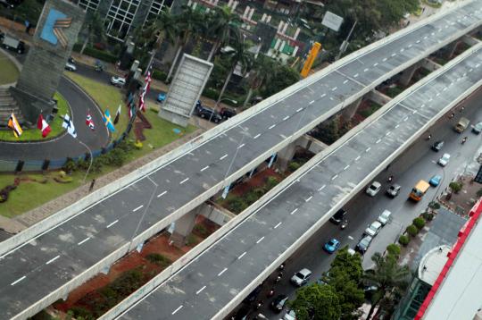 Bulan depan, flyover Kampung Melayu-Tanah Abang siap dilintasi