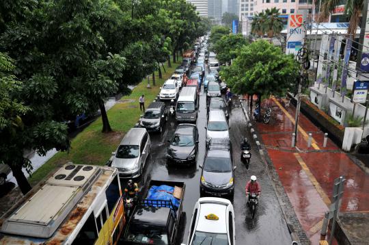 Musim hujan, lalu lintas Jakarta makin semrawut