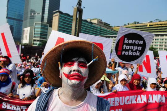 Aksi simpatik anti rokok di Bundaran HI