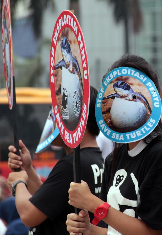 Aksi simpatik kampanye pelestarian penyu di Bundaran HI