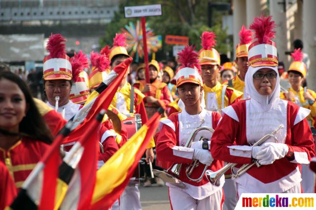 Foto Kemeriahan Kirab Budaya Rakyat rayakan Hari 