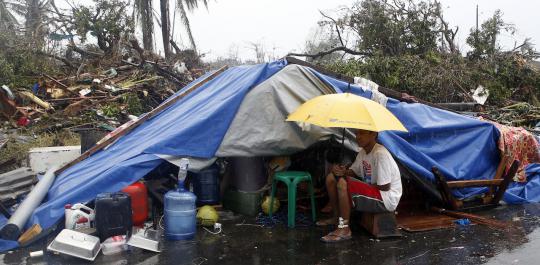 Dahsyatnya Topan Super Haiyan landa Filipina, 10.000 warga tewas