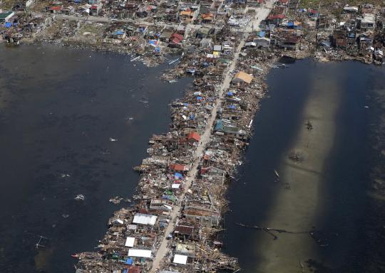 Pantauan udara pasca Topan Haiyan terjang Filipina