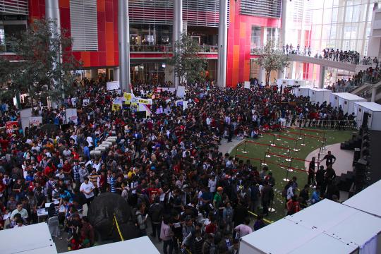 Ribuan fans JKT48 padati event Handshake