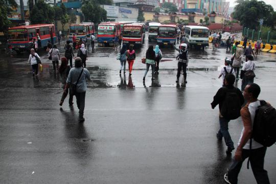 Penerapan pajak nol persen bagi angkutan umum di Ibu Kota