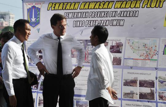 Jokowi dan Gita temani PM Belanda tinjau Waduk Pluit