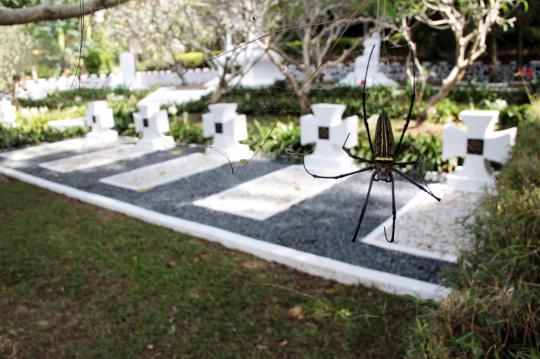 Menengok taman makam pahlawan Nazi di perkebunan Cikopo