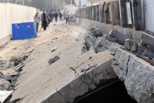 Kerusakan parah akibat ledakan dahsyat pipa Sinopec di China