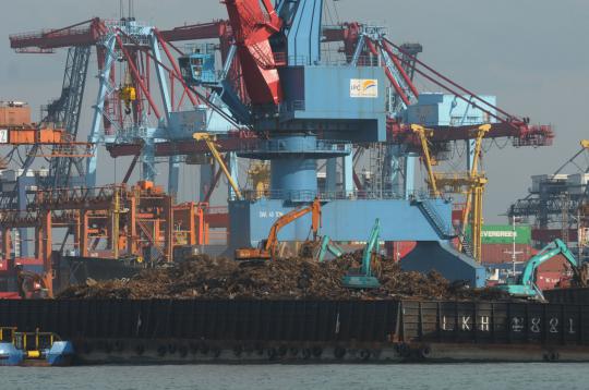 Limbah besi tua di Tanjung Priok ancam kesehatan manusia