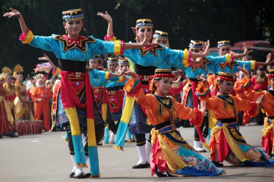 500 Penari ramaikan Indonesian Dance Festival di GBK