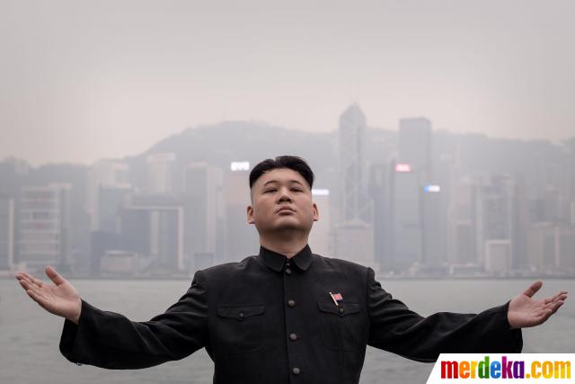 Foto Pria  Hong Kong ini ngaku mirip Pemimpin Korea  Utara  